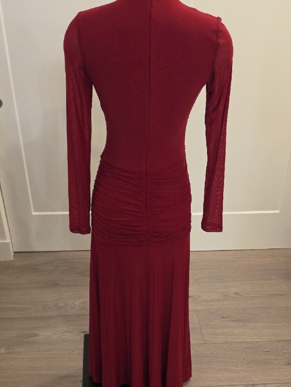 Bardot mock neck Ruched ankle Dress in Cranberry color size M great condition - Picture 6 of 12